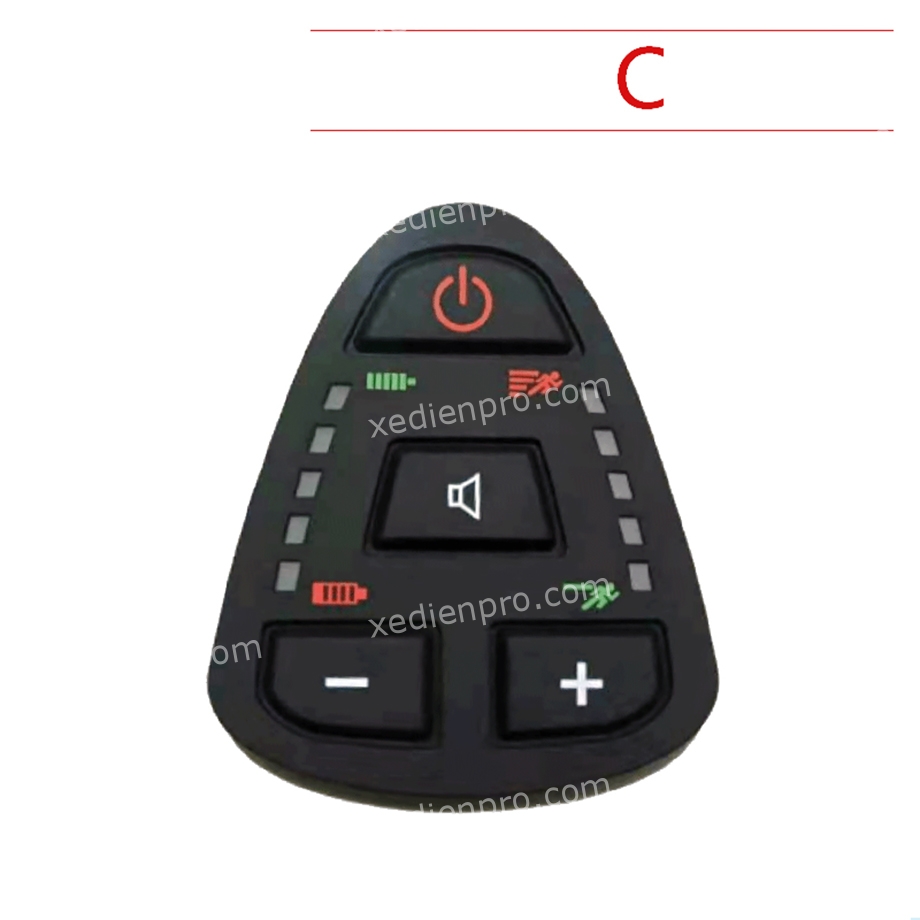 mat_ieu_khien_xe_lan_dien_mau_c